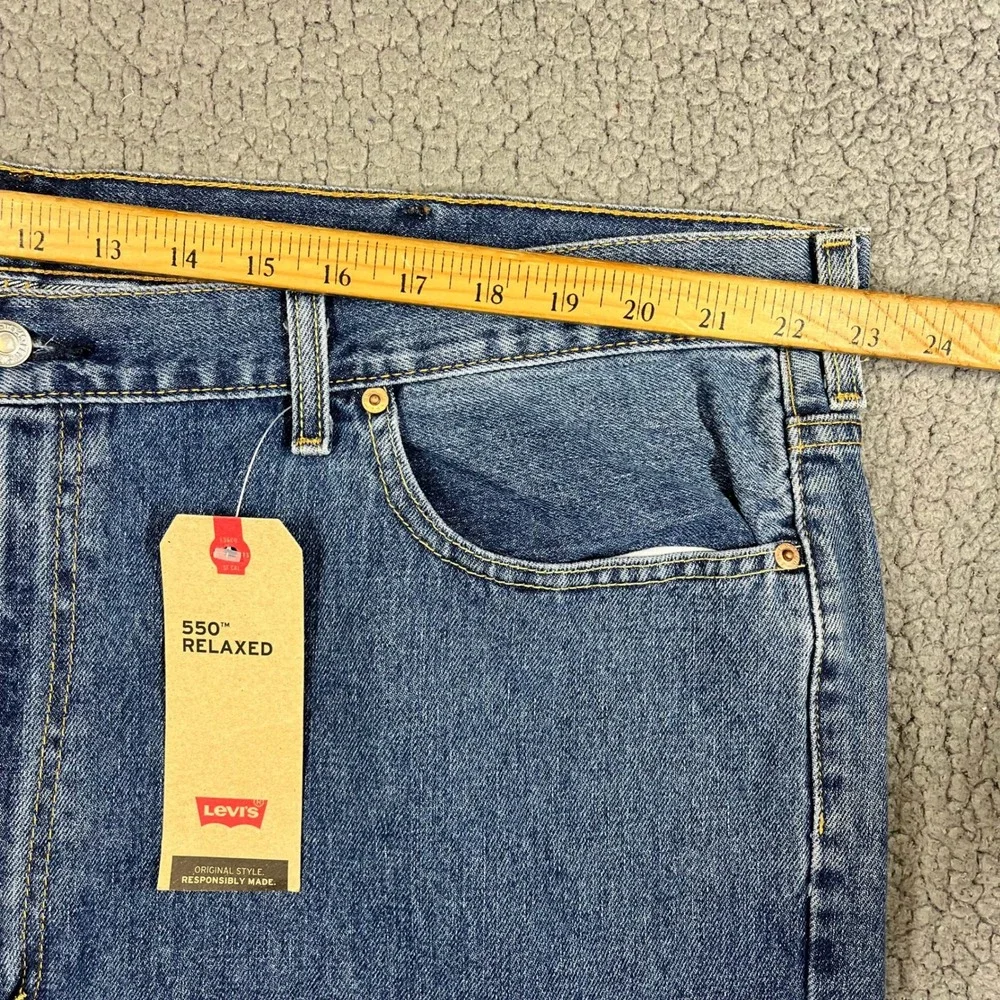 Levis levi 550